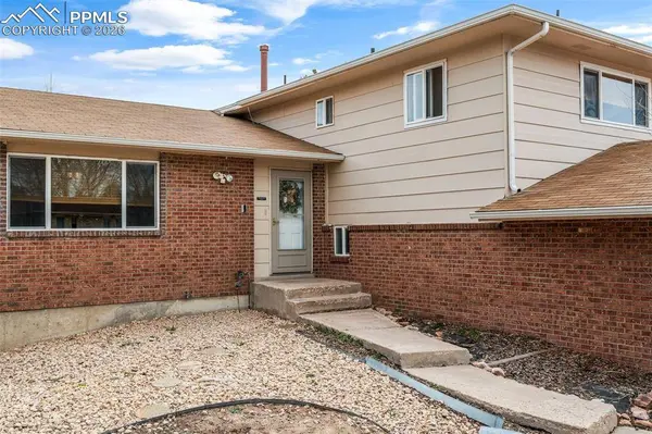 6375 Pushmataha DR, Colorado Springs, CO 80915