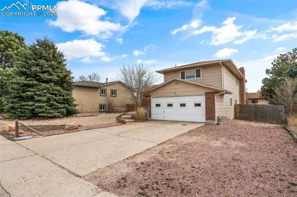 6375 Pushmataha DR, Colorado Springs, CO 80915