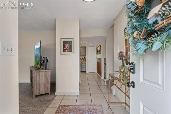 6375 Pushmataha DR, Colorado Springs, CO 80915