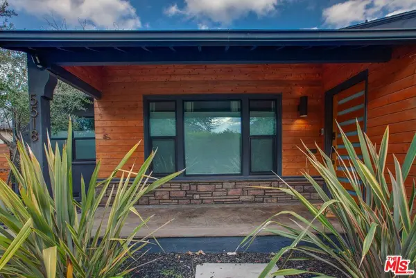 5518 Carpenter Ave, Valley Village, CA 91607
