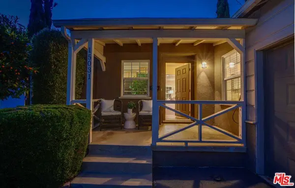15031 Hartland St, Van Nuys, CA 91405
