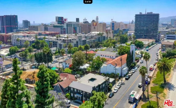 1777 N Gower St #1781, Los Angeles, CA 90028