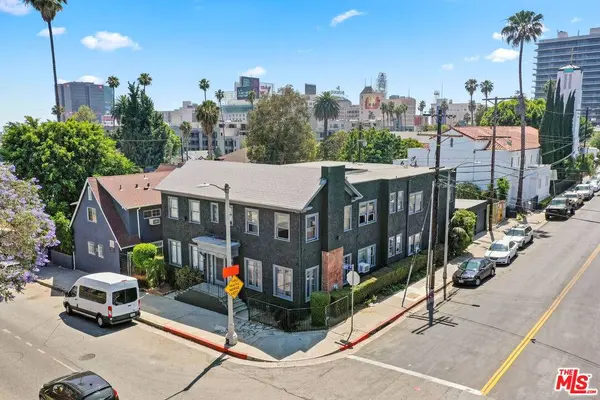 1777 N Gower St #1781, Los Angeles, CA 90028