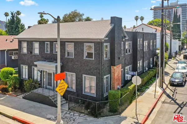 1777 N Gower St #1781, Los Angeles, CA 90028