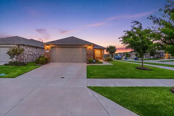 1269 Revolution DR, Little Elm, TX 76227