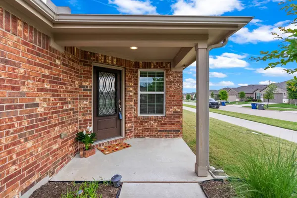 1269 Revolution DR, Little Elm, TX 76227