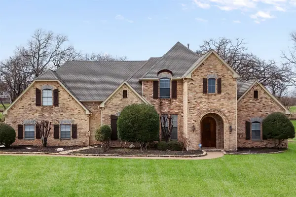 6501 Gehrig CIR, Burleson, TX 76028