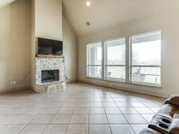 2309 Parks CT, Haslet, TX 76052