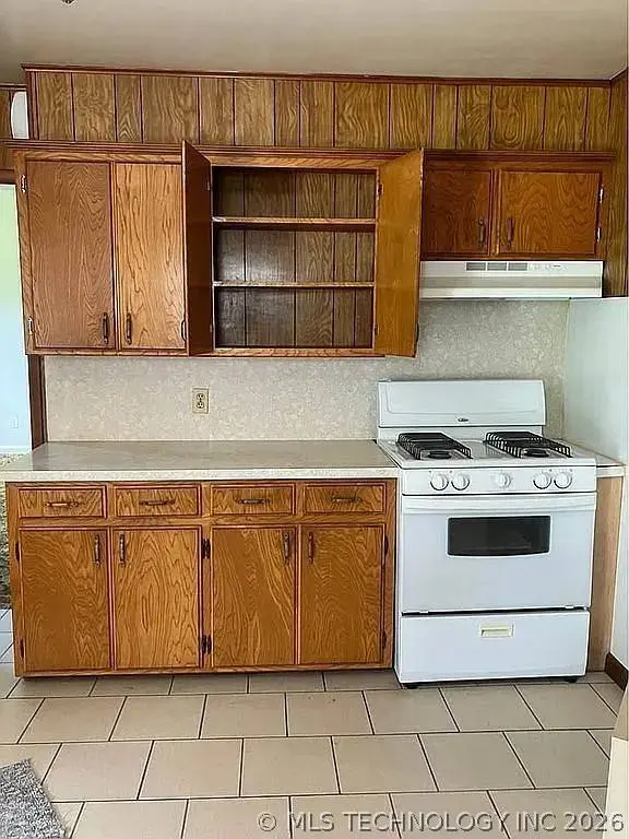 504 S Seminole, Weleetka, OK 74880