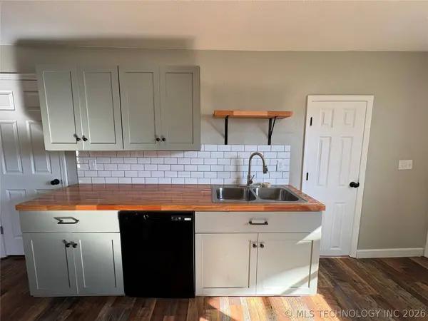 417 S 4th ST, Morris, OK 74445