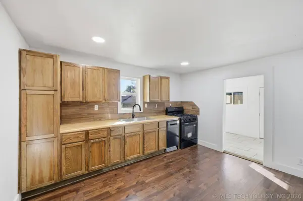 611 N Division ST, Cleveland, OK 74020