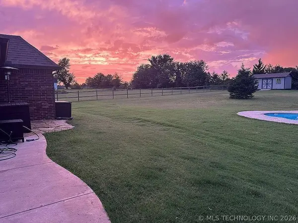 14823 E Fieldstone DR N, Claremore, OK 74017