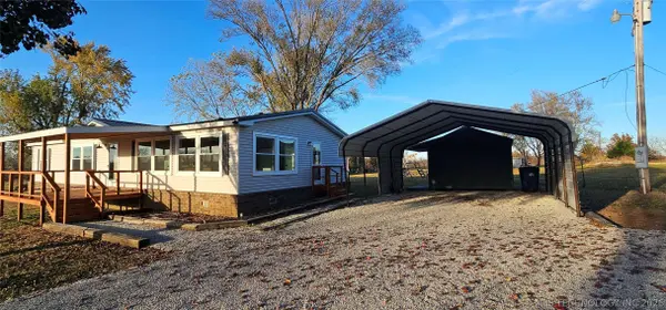 4077 E 488 RD, Owasso, OK 74055