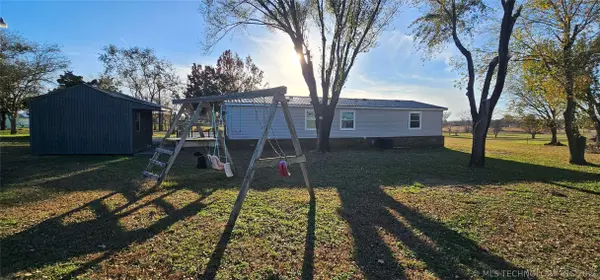 4077 E 488 RD, Owasso, OK 74055