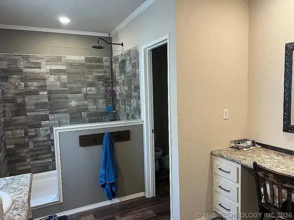 121 E 146th ST, Perkins, OK 74059