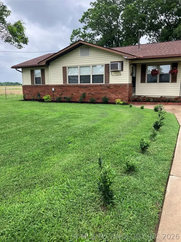 12413 S 114th W, Oktaha, OK 74450