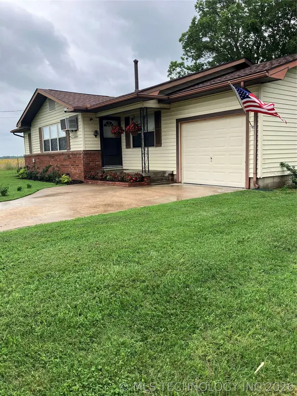 12413 S 114th W, Oktaha, OK 74450