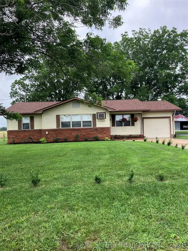 12413 S 114th W, Oktaha, OK 74450