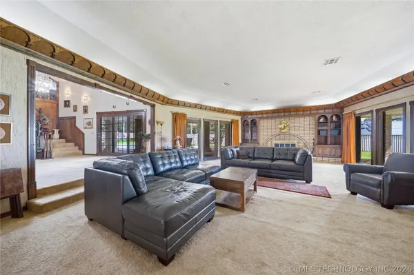 403 Quail Creek RD, Cleveland, OK 74020