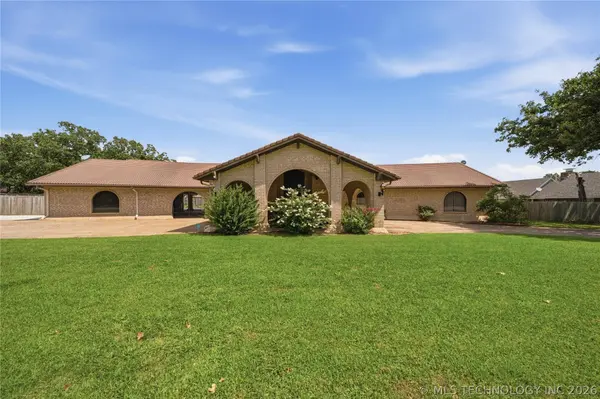 403 Quail Creek RD, Cleveland, OK 74020