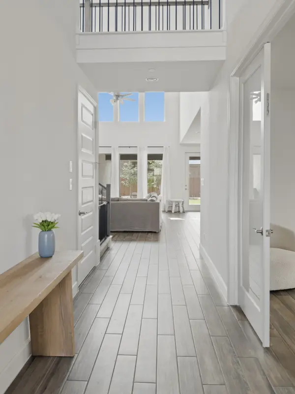 6305 Wavell Pl, Austin, TX 78738-5072