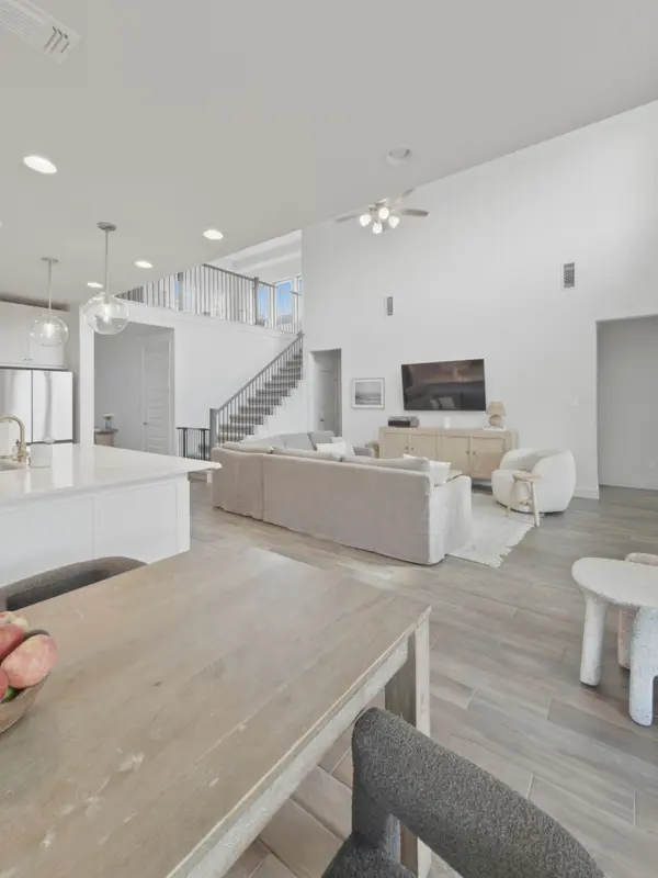 6305 Wavell Pl, Austin, TX 78738-5072