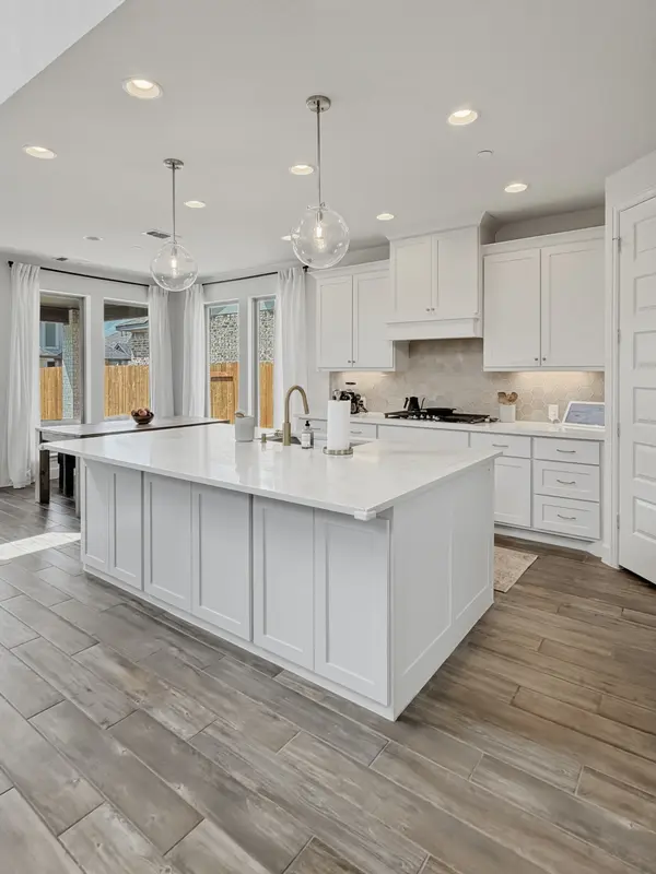 6305 Wavell Pl, Austin, TX 78738-5072