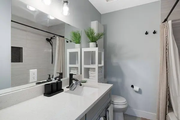 3812 Southway DR #103, Austin, TX 78704