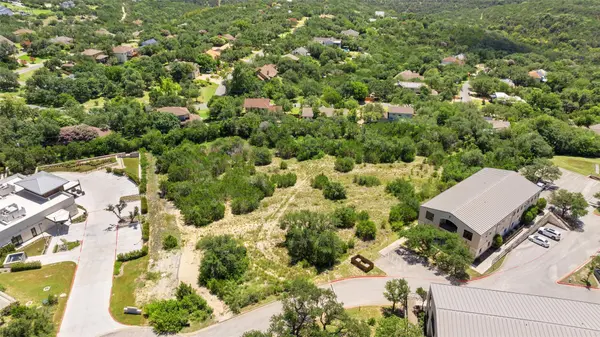 9 Lakeway Centre CT, Lakeway, TX 78734