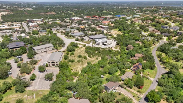 9 Lakeway Centre CT, Lakeway, TX 78734