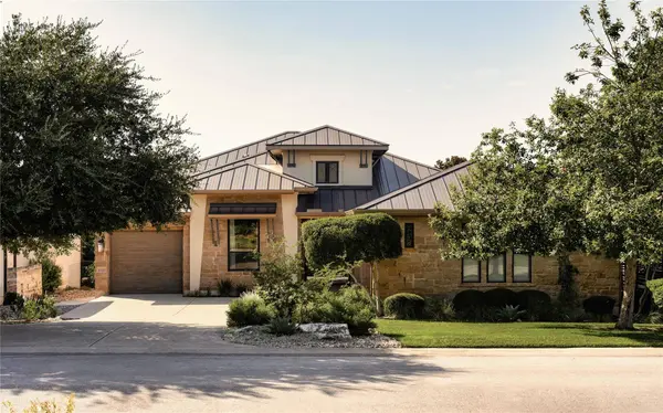 8320 Carranzo DR, Austin, TX 78735