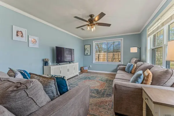 3035 Old Baker Rd, Zachary, LA 70791