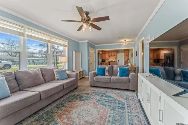 3035 Old Baker Rd, Zachary, LA 70791