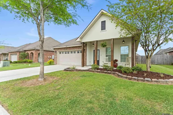 18304 Crows Nest Dr, Prairieville, LA 70769