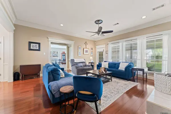 3607 Red Clover Ave, Zachary, LA 70791