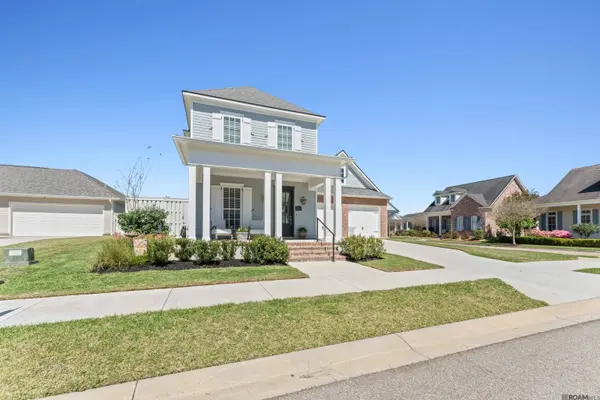 1109 Ambassador Ci, Zachary, LA 70791