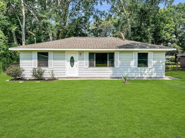 1477 Nichols St, Baker, LA 70714