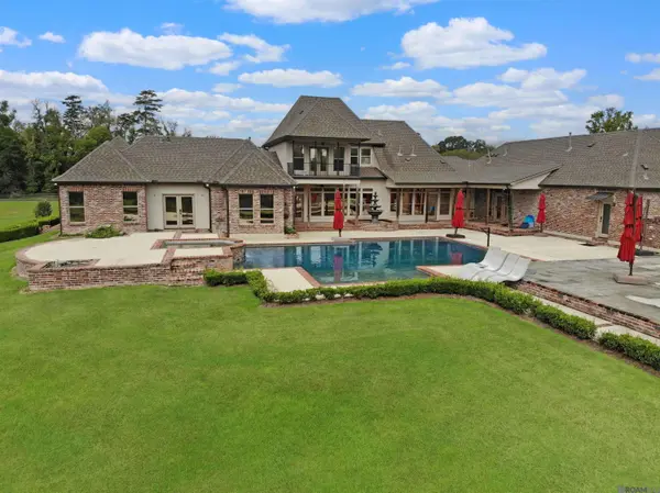 21340 Stone Bridge Ct, Denham Springs, LA 70726
