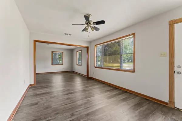 1477 Nichols St, Baker, LA 70714