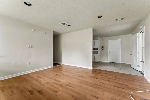 2421 Mchugh Rd, Baker, LA 70714