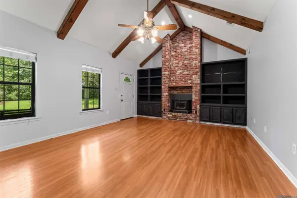 11973 Hamilton Rd, St Francisville, LA 70775