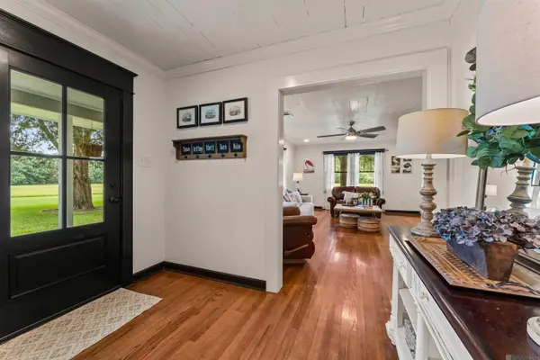 7008 Port Hudson Pride Rd, Zachary, LA 70791