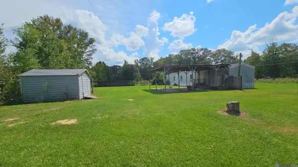 22424 Jacocks Rd, Slaughter, LA 70777