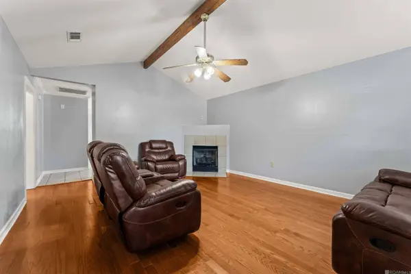 3290 Adams St, Baker, LA 70714