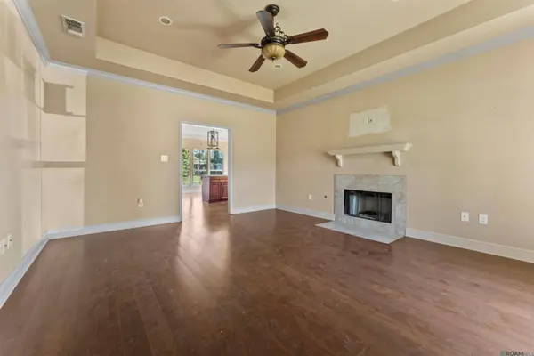 17351 Lake Iris Ave, Baton Rouge, LA 70817