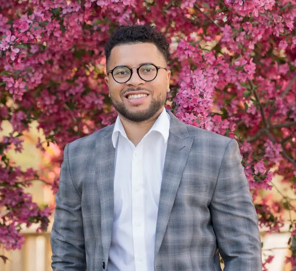 Looking for a Realtor in Middle Island, NY? Meet Yoan Velazquez of Real Broker NY, LLC,Yoan Velazquez