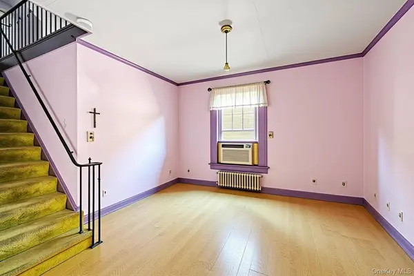 3259 Union BLVD, East Islip, NY 11730