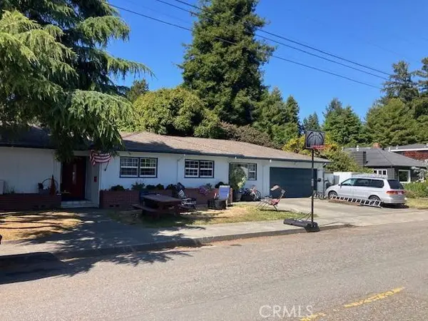 1905 Russ, Eureka, CA 95501