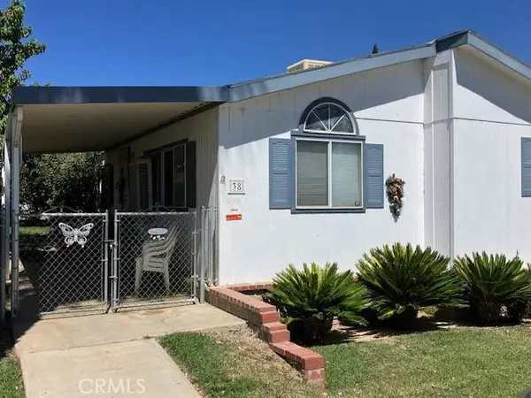 1030 E Avenue S #38, Palmdale, CA 93550