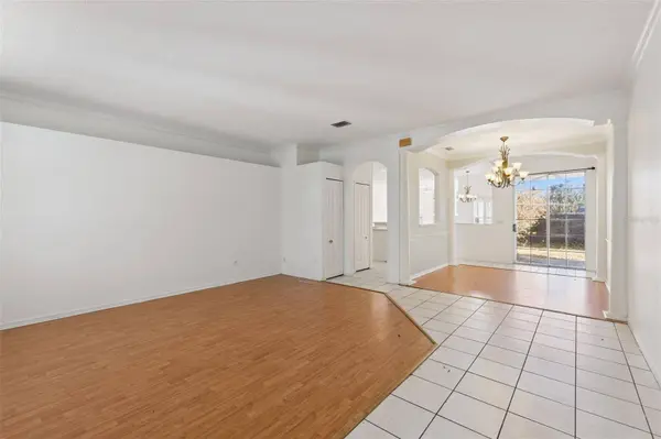 5067 JETSAIL DR, Orlando, FL 32812